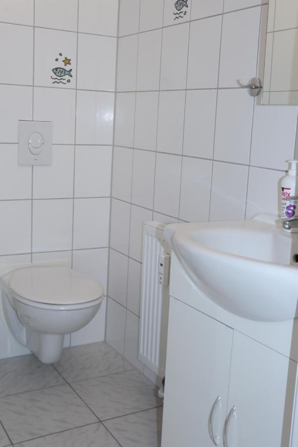 Ein Gemuetliches Zimmer An Der Schweizer Grenze Bietingen Buitenkant foto
