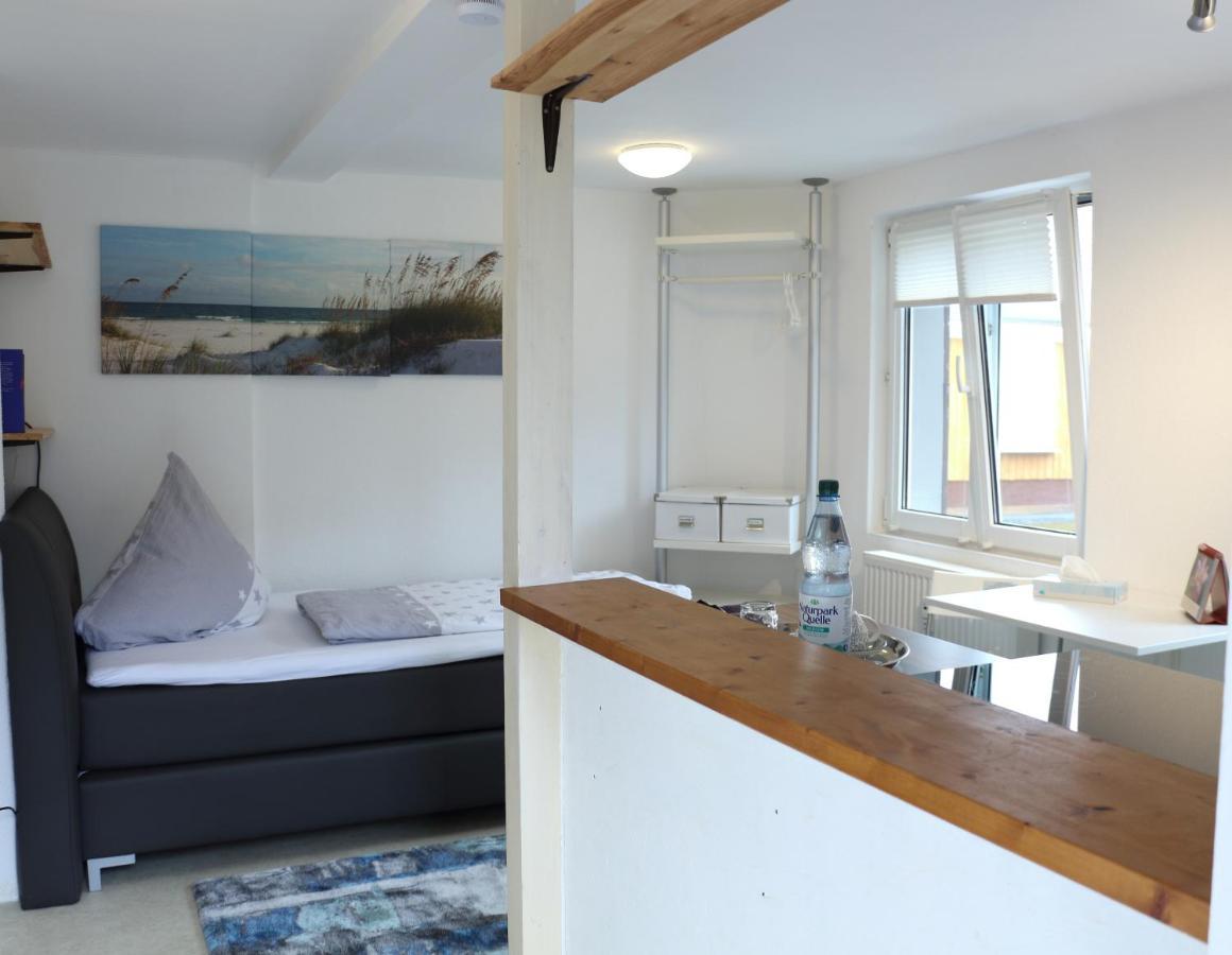 Ein Gemuetliches Zimmer An Der Schweizer Grenze Bietingen Buitenkant foto