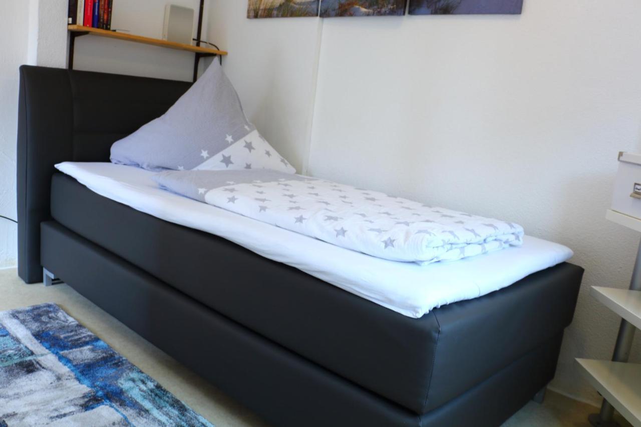 Ein Gemuetliches Zimmer An Der Schweizer Grenze Bietingen Buitenkant foto