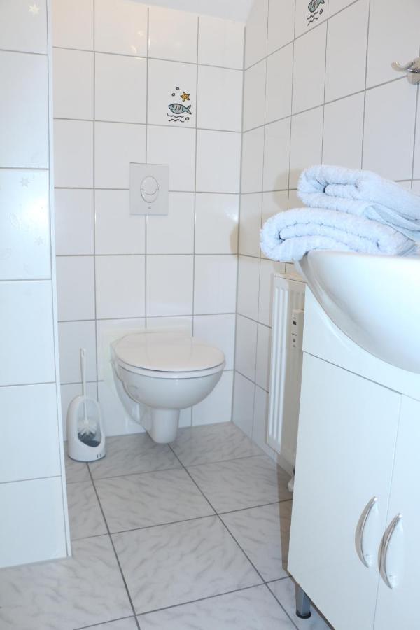 Ein Gemuetliches Zimmer An Der Schweizer Grenze Bietingen Buitenkant foto