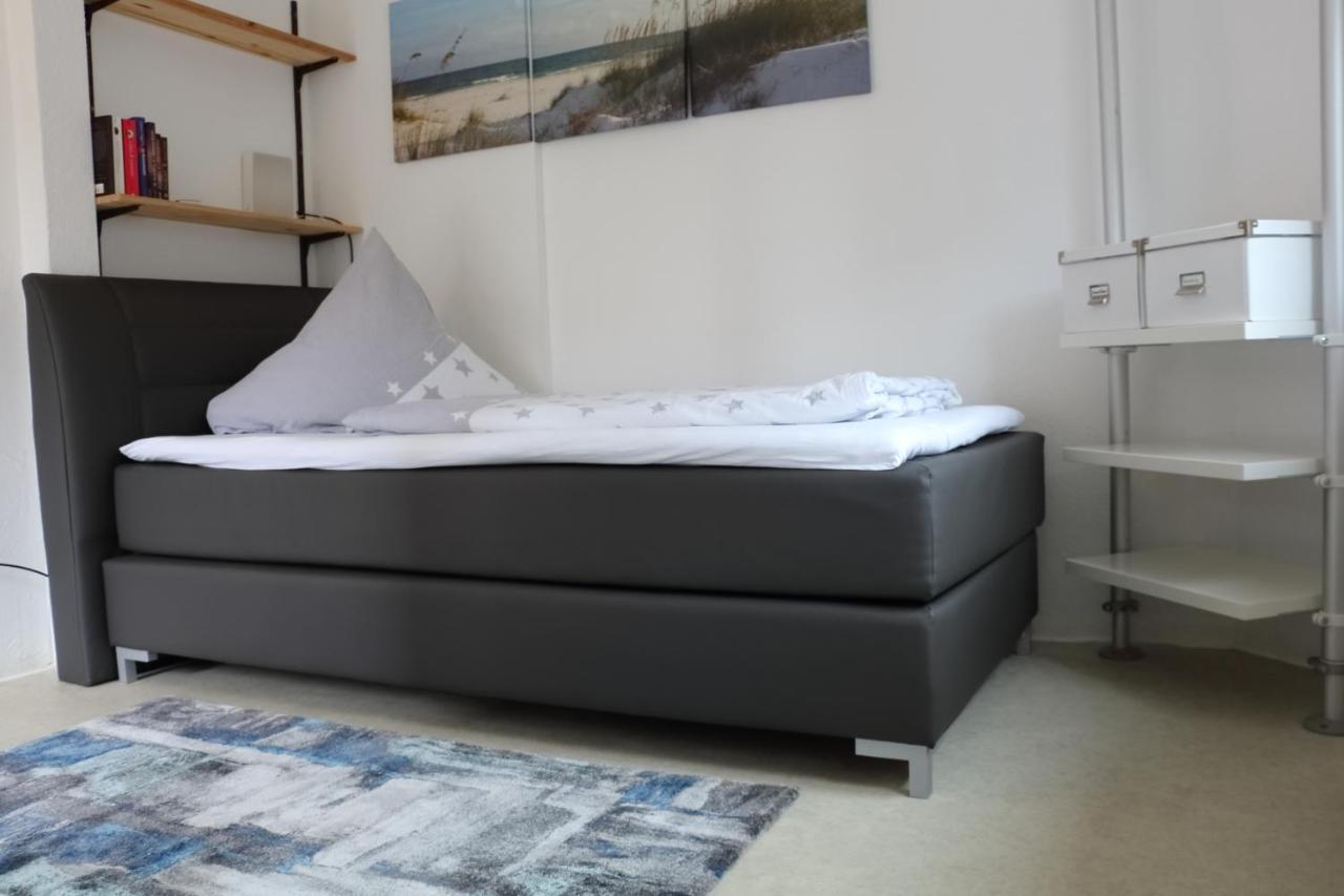 Ein Gemuetliches Zimmer An Der Schweizer Grenze Bietingen Buitenkant foto