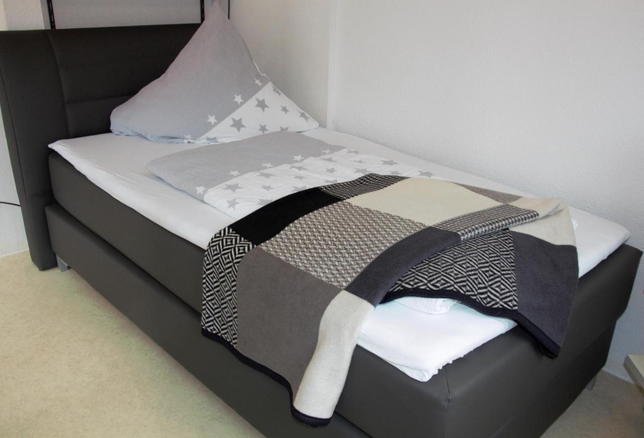 Ein Gemuetliches Zimmer An Der Schweizer Grenze Bietingen Buitenkant foto